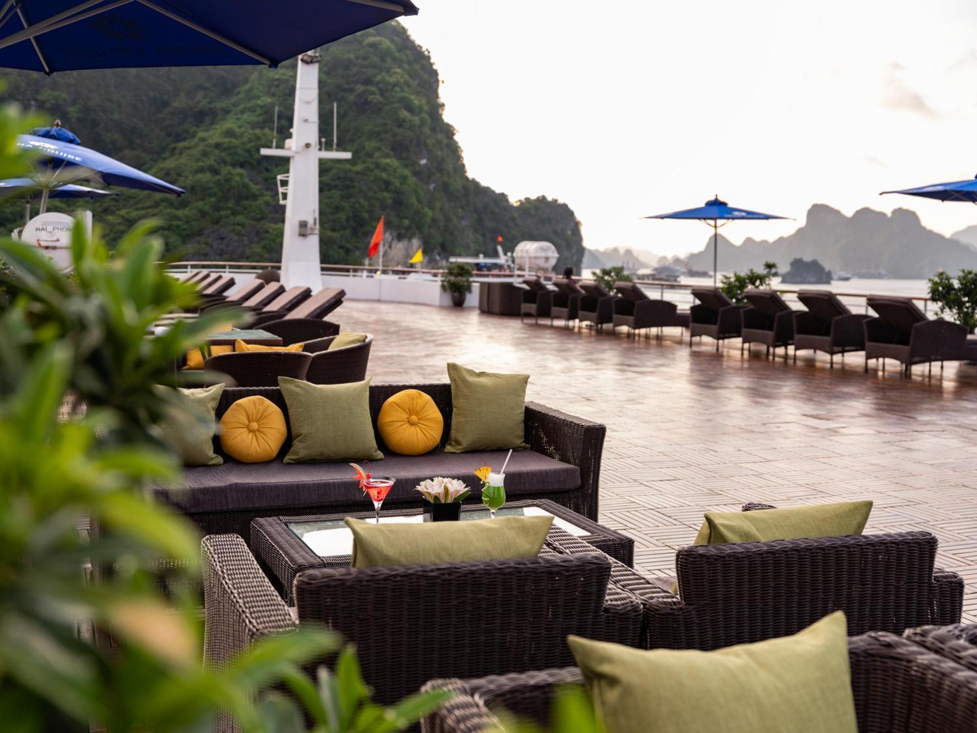 Erina Cruise By Hag Hotel Ha Long Exterior photo