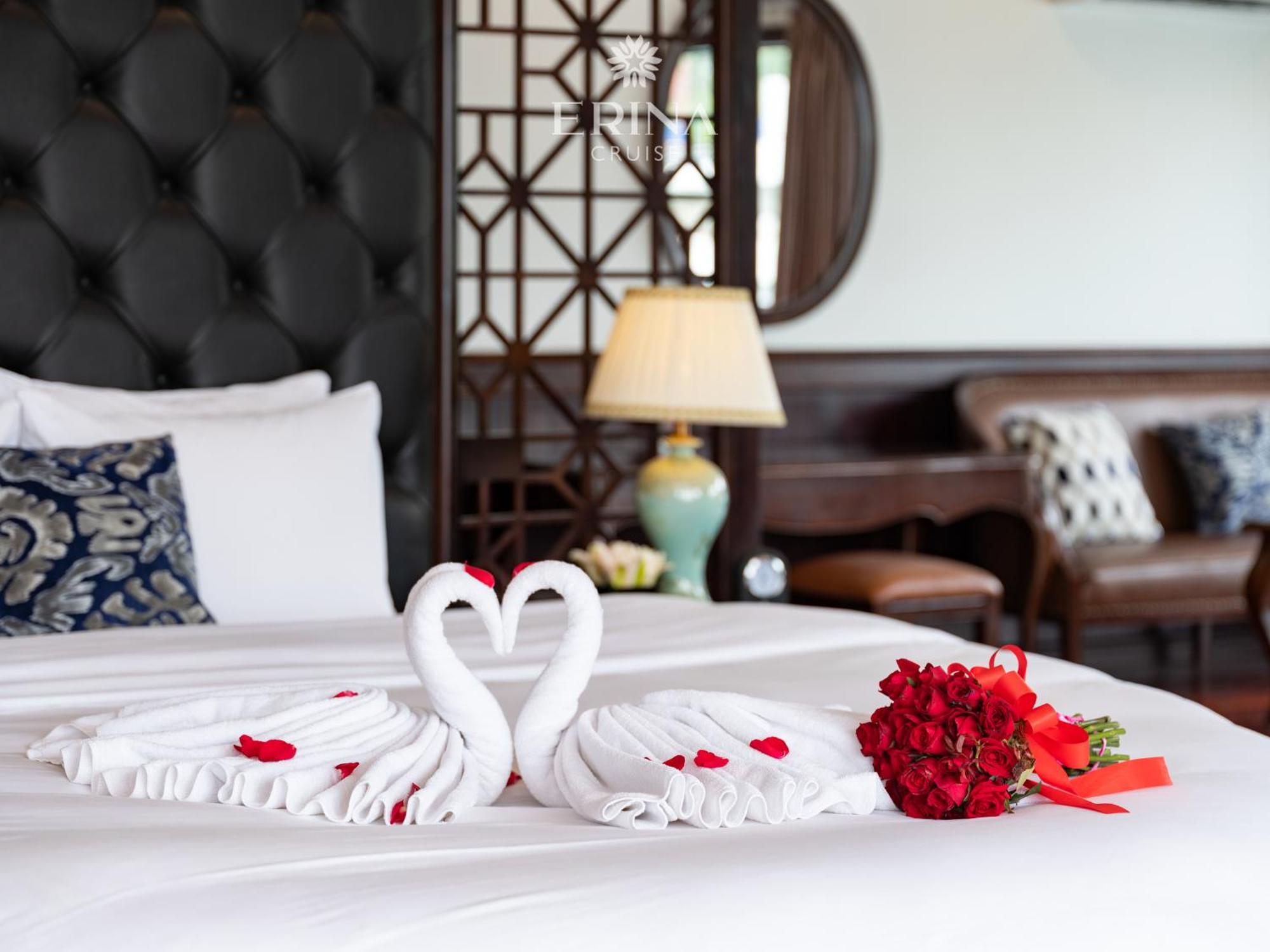 Erina Cruise By Hag Hotel Ha Long Exterior photo